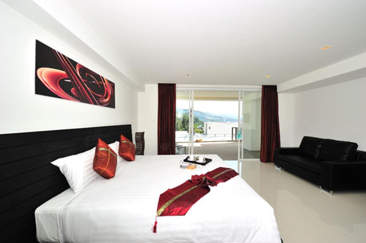 Lae Lay Suites Hotel Karon Room photo