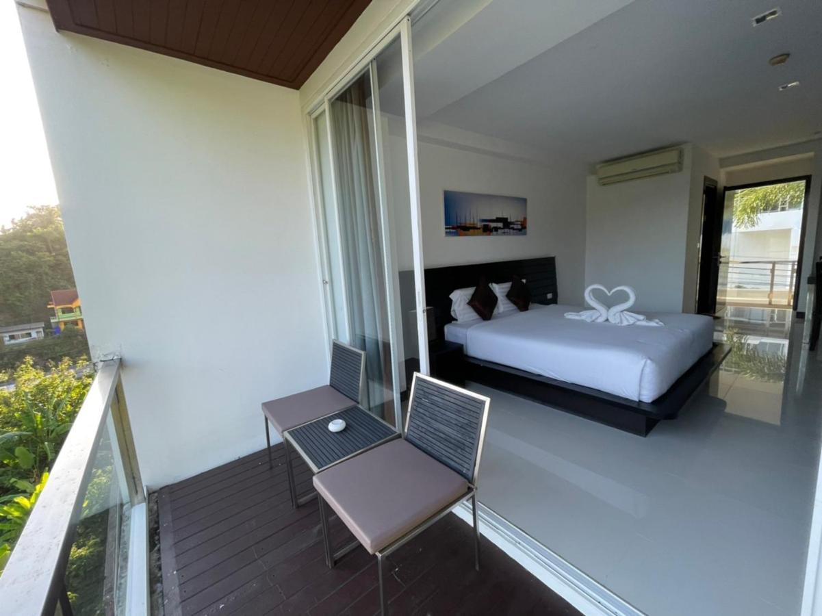 Lae Lay Suites Hotel Karon Exterior photo